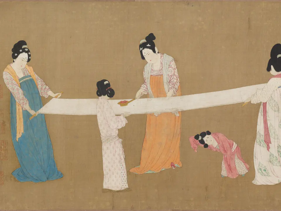 宋代·北宋赵佶《摹捣练图》全幅,绢本设色,37 × 145.3 cm,约12世纪